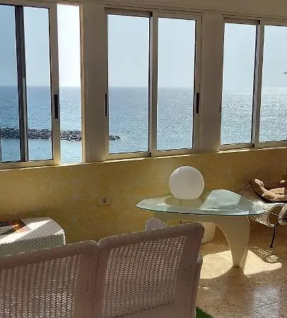 First Line Of The Ocean, 3 Bedrooms & Free Wifi Playa de las Américas