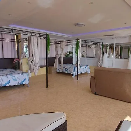 Сasa de vacaciones First Line Of The Ocean, 3 Bedrooms & Free Wifi *