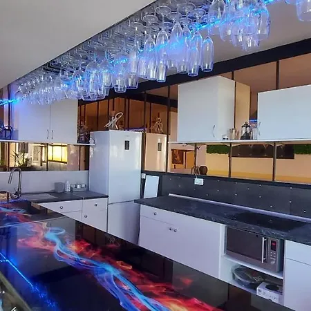 First Line Of The Ocean, 3 Bedrooms & Free Wifi Сasa de vacaciones *